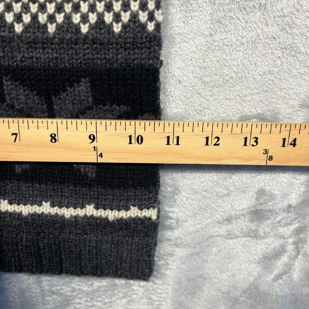 Vintage Y2K Gap Scarf Gray Lambswool Fair Isle Snowflake Knit Winter Accessory